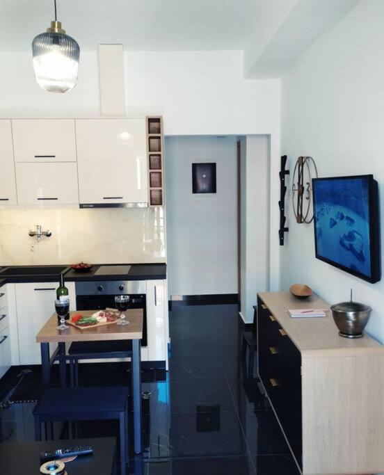 Xenofon'S Cozy Apartment Corfu  Eksteriør billede