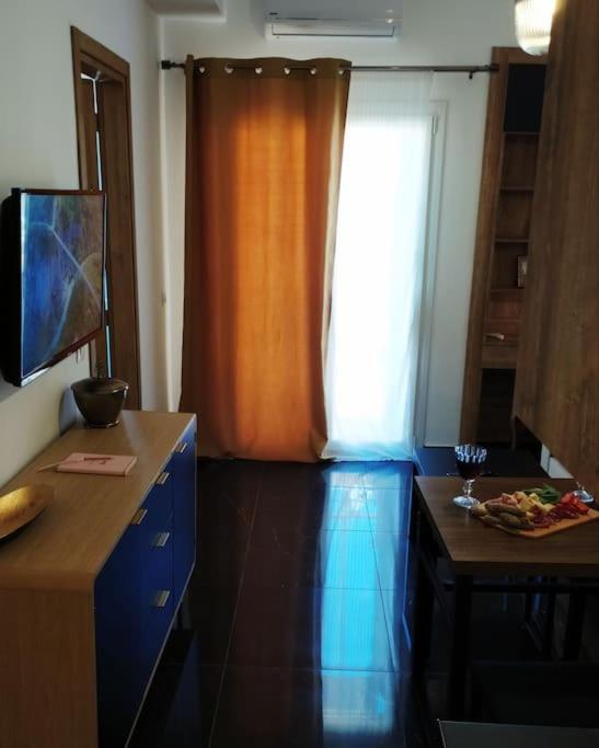 Xenofon'S Cozy Apartment Corfu  Eksteriør billede