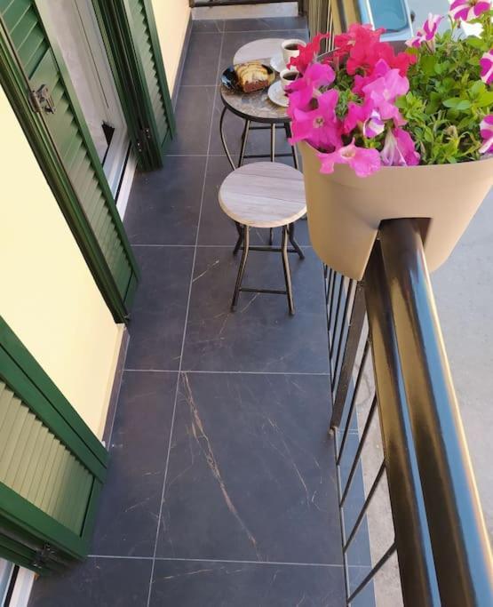 Xenofon'S Cozy Apartment Corfu  Eksteriør billede