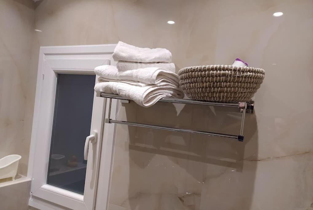 Xenofon'S Cozy Apartment Corfu  Eksteriør billede